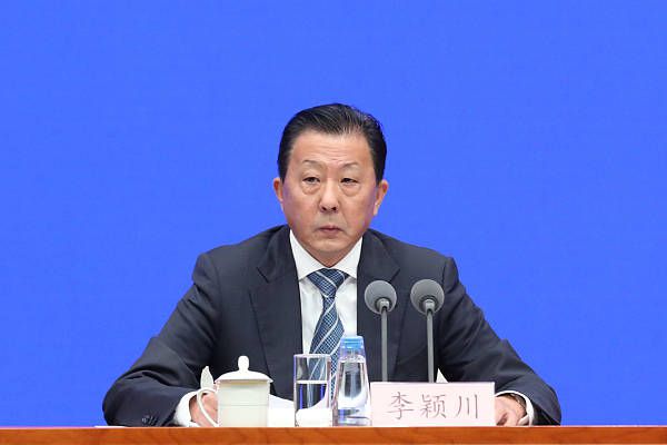 2022年基耶利尼自由身离开尤文图斯，加盟洛杉矶FC并效力至今。